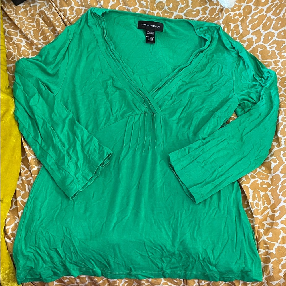 🧚Vibrant Green Blouse